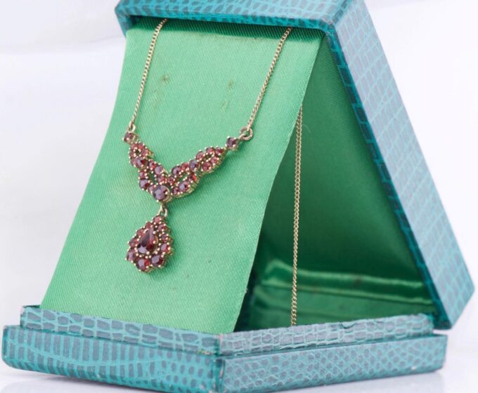 Antique Art-Deco 14k Gold Necklace 3ct Bohemian Garnets c1930's Original Box