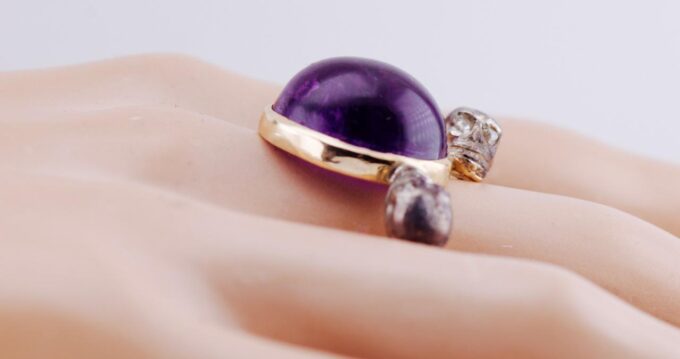 Antique Victorian 14k Gold 16ct Amethyst Diamond Ring Memento Mori Skulls c1900