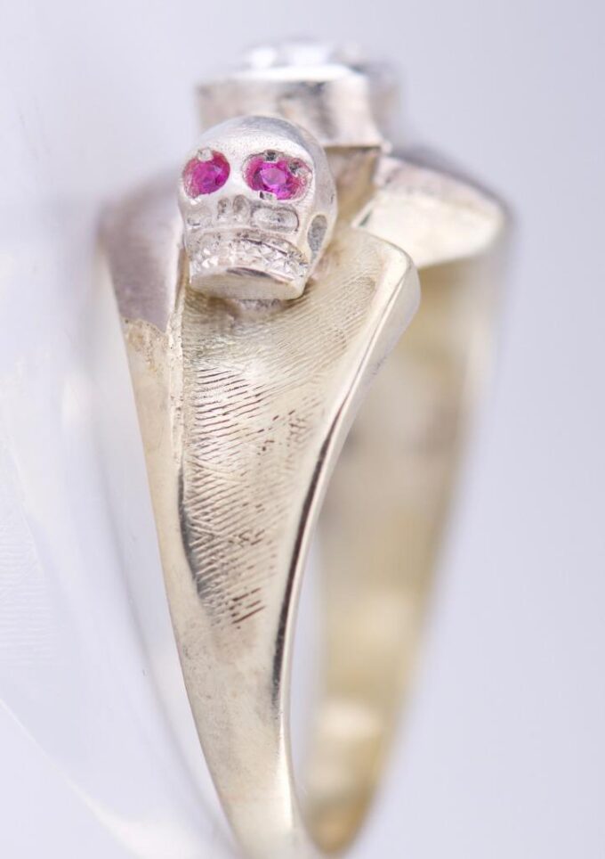 Antique Victorian 14k Gold 1ct Diamond Ring Memento Mori Skull c1900s-10 grams