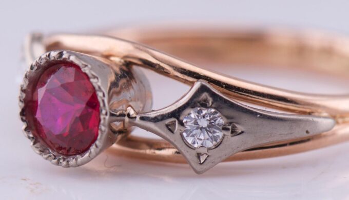 Antique Art-Deco Ring 14k Gold Diamonds and Ruby c1930's / Size 9.5 / 4.66 grams