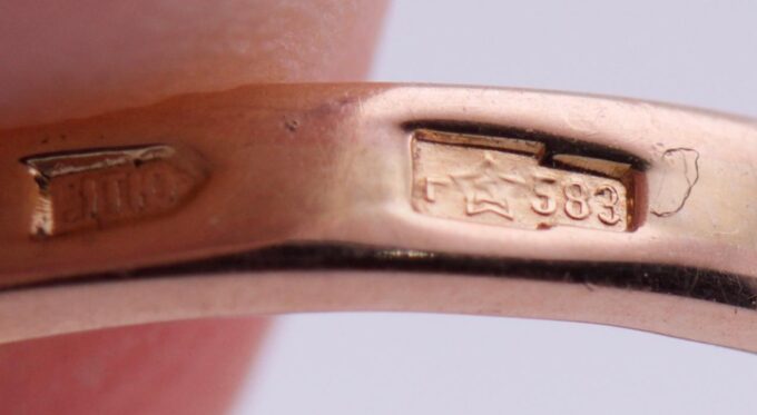Antique Art-Deco Ring 14k Gold Diamonds and Ruby c1930's / Size 9.5 / 4.66 grams