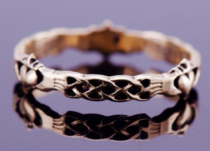 Antique Victorian Ladies Ring Hands and Heart FEDE GIMMEL 15k Gold Boxed