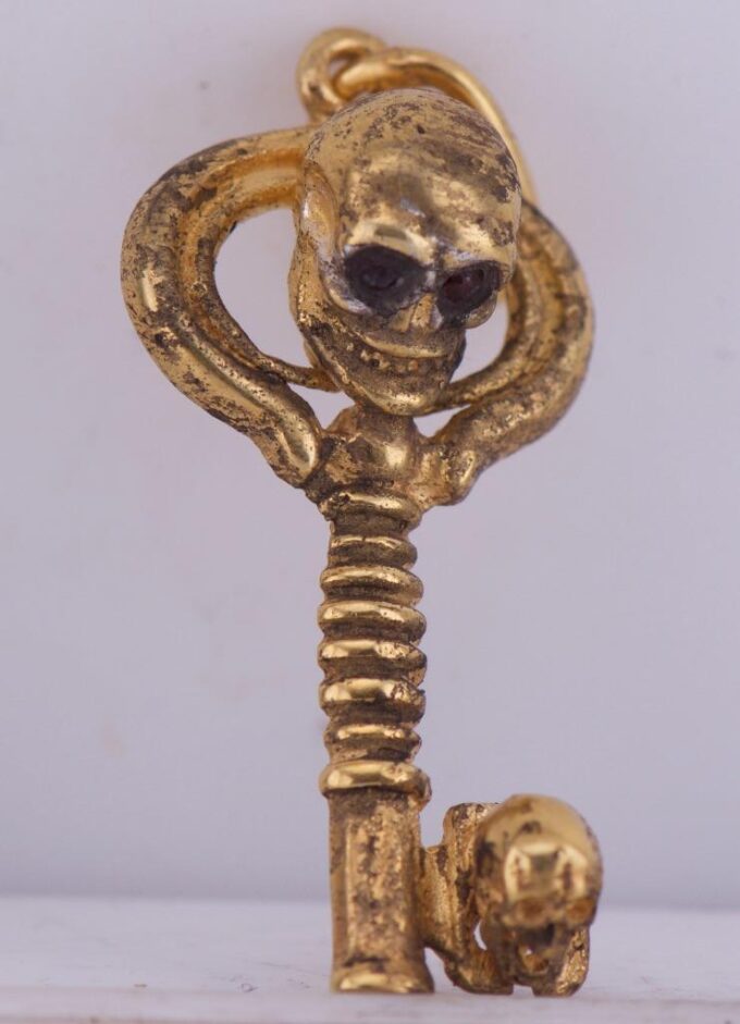 Amazing Pendant Fob Skulls Memento Mori Key Shaped 18K Gold Plated Silver Charm