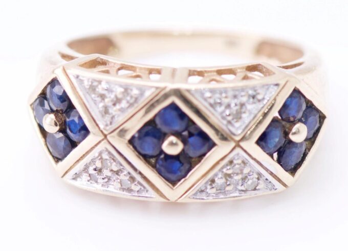 Antique Art-Deco Cocktail Gold Ladies Ring Natural Unheated Sapphire Diamonds