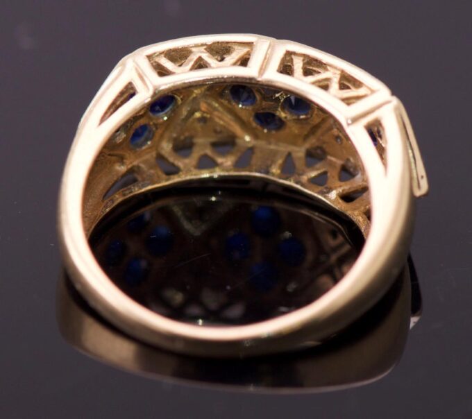 Antique Art-Deco Cocktail Gold Ladies Ring Natural Unheated Sapphire Diamonds