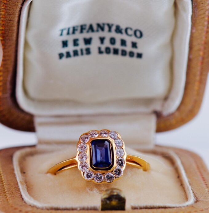 Antique Art-Deco Tiffany&Co 18k Gold Ladies Ring Diamond Sapphire Boxed c1930's