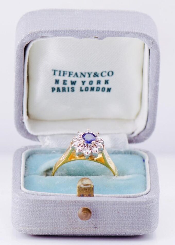 Vintage Estate Tiffany&Co 18k Gold Ladies Ring Diamond Sapphire Boxed