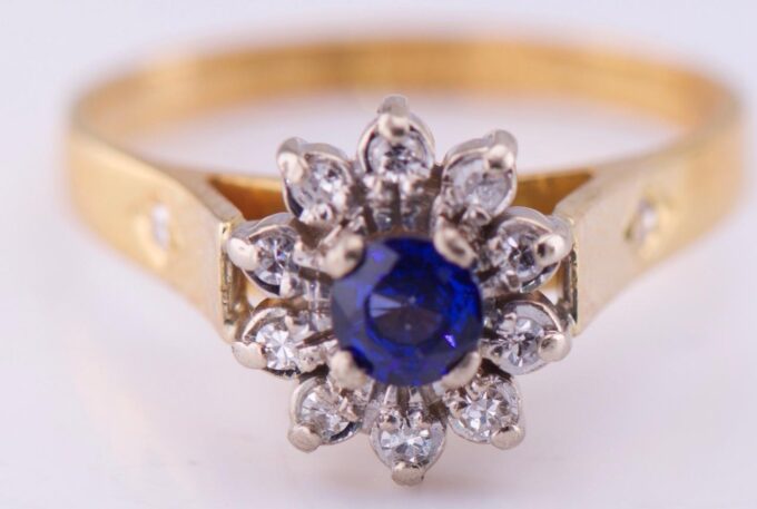 Vintage Estate Tiffany&Co 18k Gold Ladies Ring Diamond Sapphire Boxed