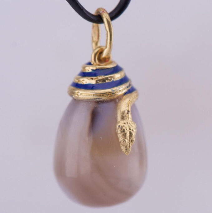 Antique Imperial FABERGE Easter Egg Pendant Carved Agate Precious Stone c1890