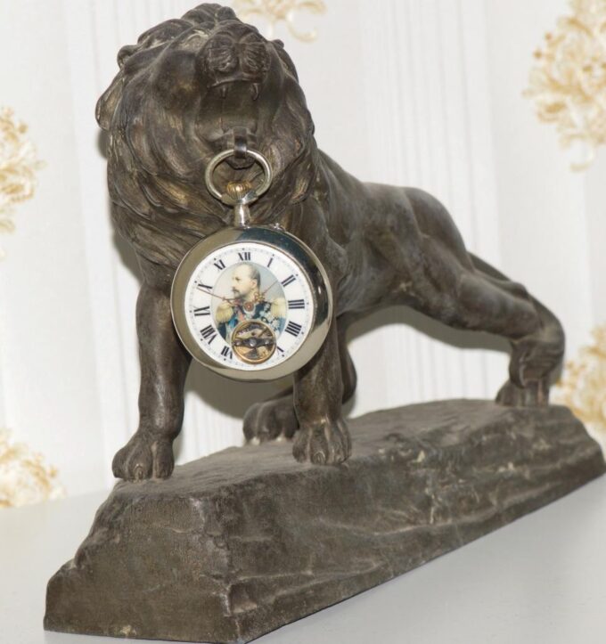 Antique Visible Balance Pocket WatchBulgarian Royal Award cWWI Lion Figure Stand