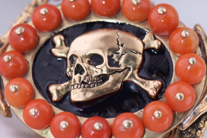 Antique Victorian Men’s Memento Mori Skull Snakes Ring 9K Gold Enamel Corals