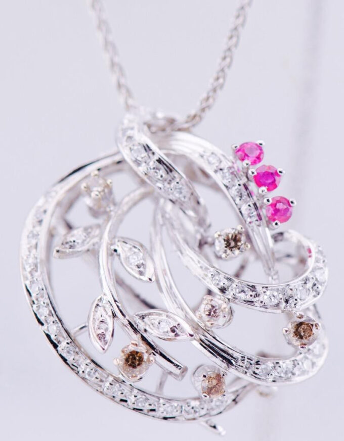 Vintage Estate Pendant Necklace 18k White Gold 1ct Diamond Rubies Boxed