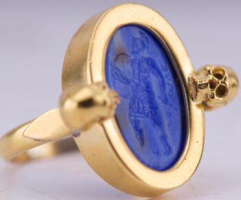 Antique Italian Seal Ring Intaglio Memento Mori Skulls 18k Gold Murano Glass