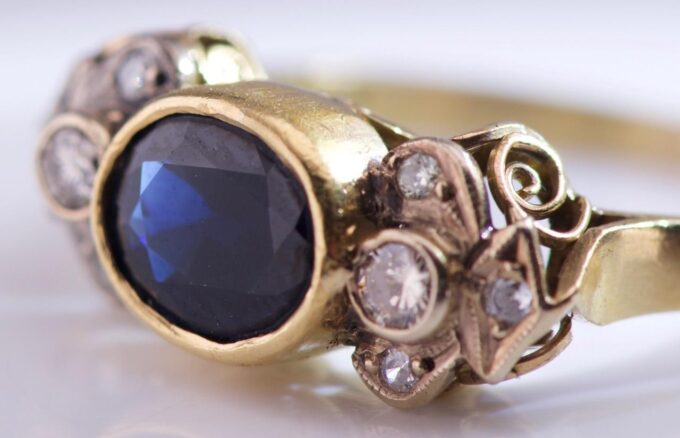 Antique 18K Gold Ring with Natural Sapphire and Diamonds by Olga Tritt - Size 8