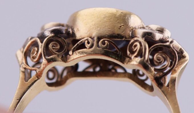 Antique 18K Gold Ring with Natural Sapphire and Diamonds by Olga Tritt - Size 8