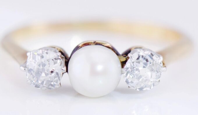 Antique Victorian Two Stones Ladies Ring 18k Gold,0.80ct Diamonds Pearl AWC&Co