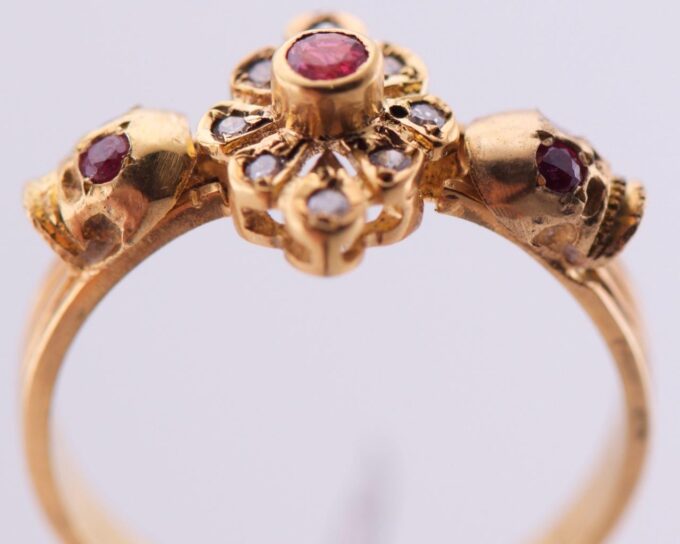 Antique Victorian 18k Gold Diamond Ruby Ladies Ring Memento Mori Skull c1890's