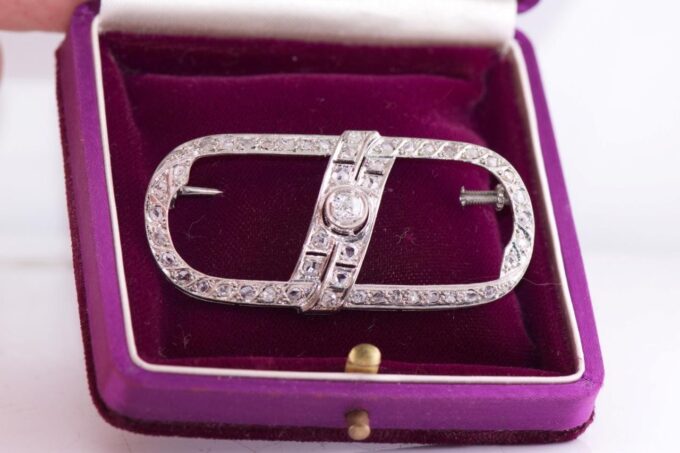 Antique Art-Deco Carl Bucherer Brooch Platinum Diamonds c1930's