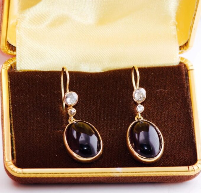 Antique French Art-Deco Boucheron Earrings Set 18k Gold Diamond and Amethyst