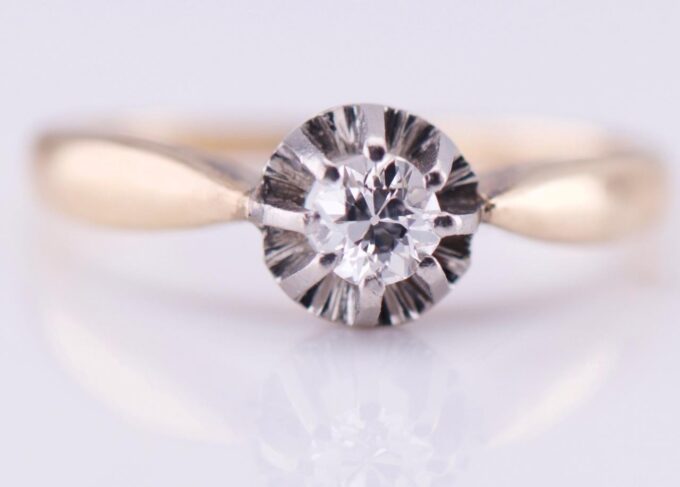 Antique 14k Gold 0.25ct Diamond Ladies Engagement Ring Size 6.5