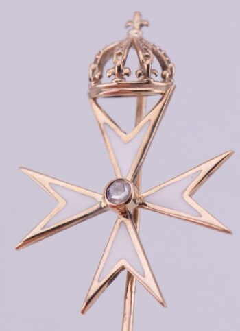 Antique Award Knight Templar Malta Order Lapel Pin 14k Gold Enamel Diamond