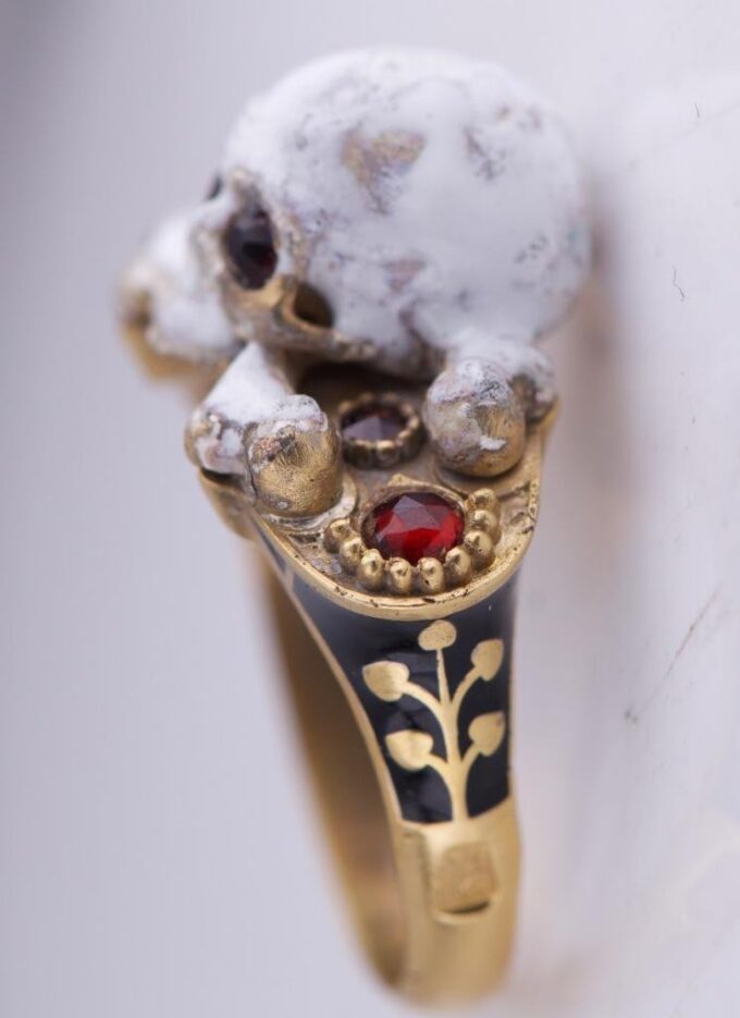 Antique Victorian Skull Occultist Ring Gilt Silver Enamel Garnets Eyes c1872