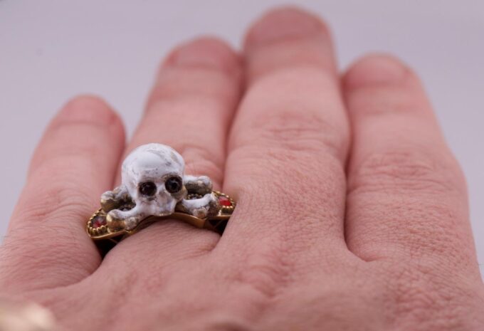 Antique Victorian Skull Occultist Ring Gilt Silver Enamel Garnets Eyes c1872