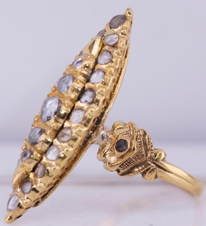 Antique Victorian Ladies Ring 18k Gold Marquise Cluster 1.2ct Diamonds c1870's