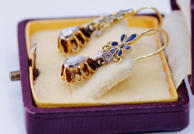 Antique EImperial Faberge Royal Award Gold Enamel Earrings for Empress Alexandra
