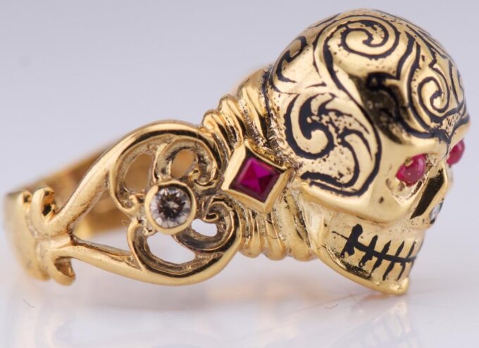 Antique Victorian Ring Gold Ornate Memento Mori Skull Black Enamel Diamond Ruby