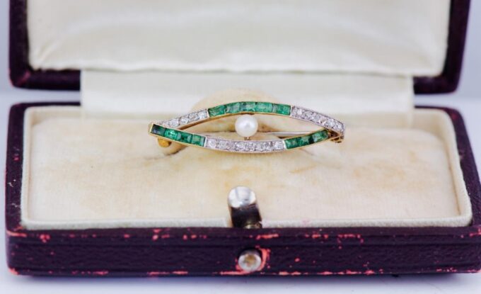 Antique Imperial Faberge Brooch 18k Gold Colombian Emerald c1880's Box Tsar Era
