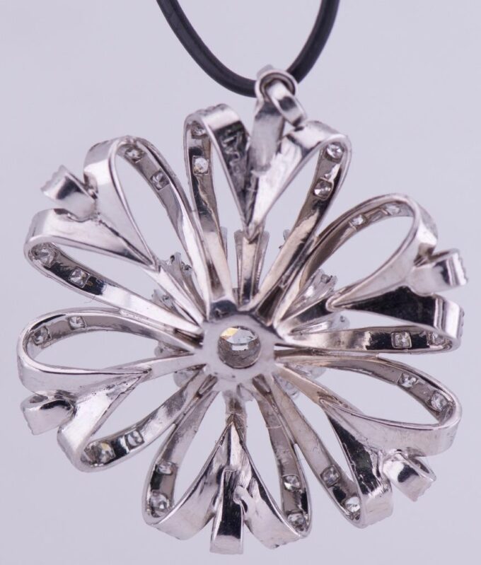 Antique Art-Deco Raymond Yard Flower Pendant Platinum 1.5ct Diamond c1930's