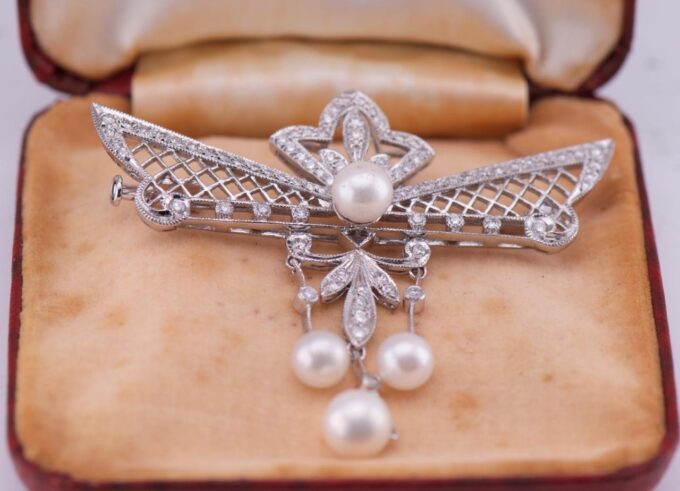 Antique Art Deco Tiffany & Co Brooch 18k White Gold Diamond & Pearl c1930s Boxed