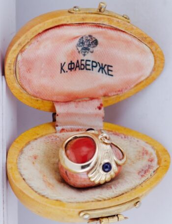 Antique FABERGE Easter Egg Pendant 14 Gold Hand Carved Jasper Hardstone 1890's