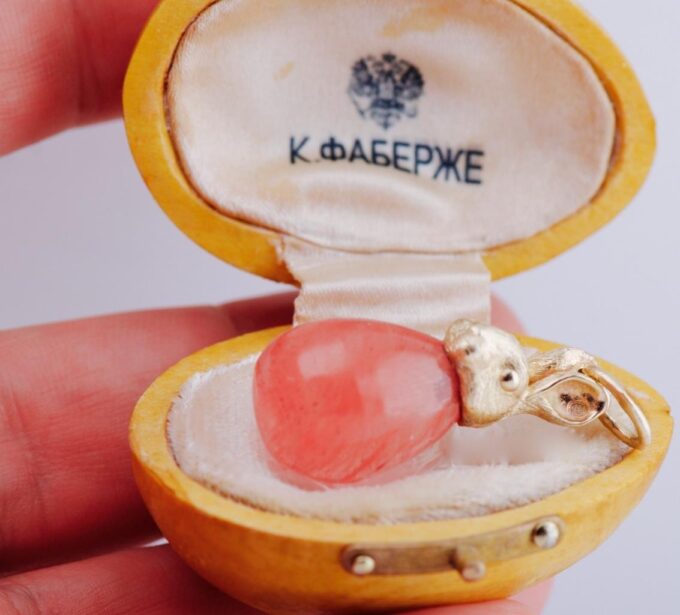 Antique Imperial FABERGE Easter Egg Rabbit Pendant 14k Gold Carved Pink Quartz