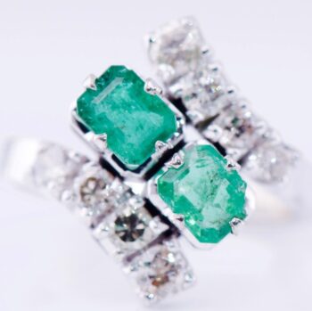 Boucheron Ladies Ring Antique Art-Deco French White Gold Diamond Emerald c1930