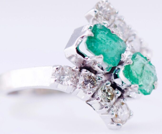 Boucheron Ladies Ring Antique Art-Deco French White Gold Diamond Emerald c1930