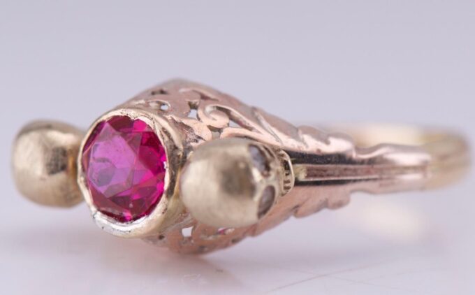 Antique Victorian Memento Mori Ring 18K Solid Gold Ruby & Rose Cut Diamonds