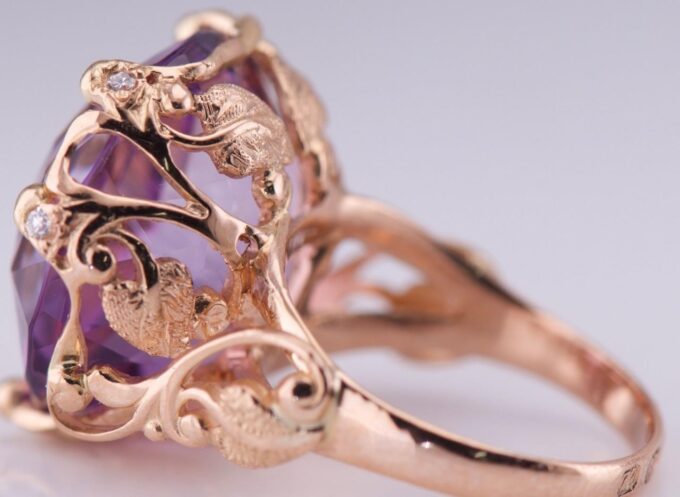 Faberge Ring Antique Imperial Era 18k Gold 15ct Amethyst c1890's by A.Thielemann