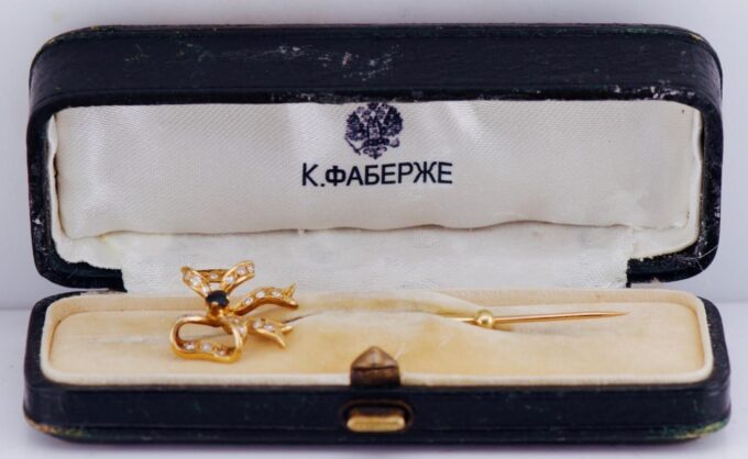 Antique Imperial Faberge Gold Knot Stickpin with Sapphire & Diamonds – 62mm – 3