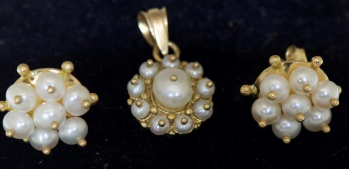 Antique Victorian Earrings and Pendant Set 14k Gold and Natural Sea Pearls Box