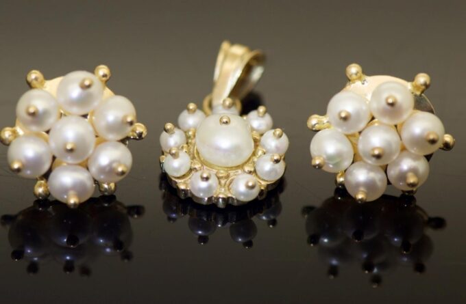 Antique Victorian Earrings and Pendant Set 14k Gold and Natural Sea Pearls Box