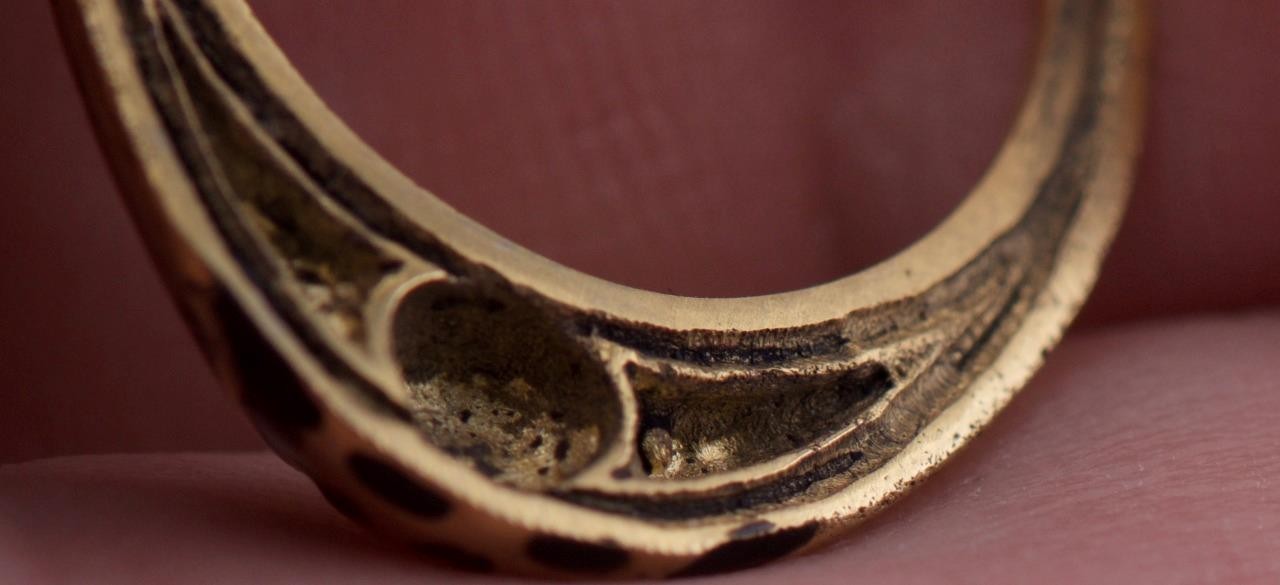 Antique Victorian Gilt Silver & Enamel Memento Mori Skull Poison Locket Ring