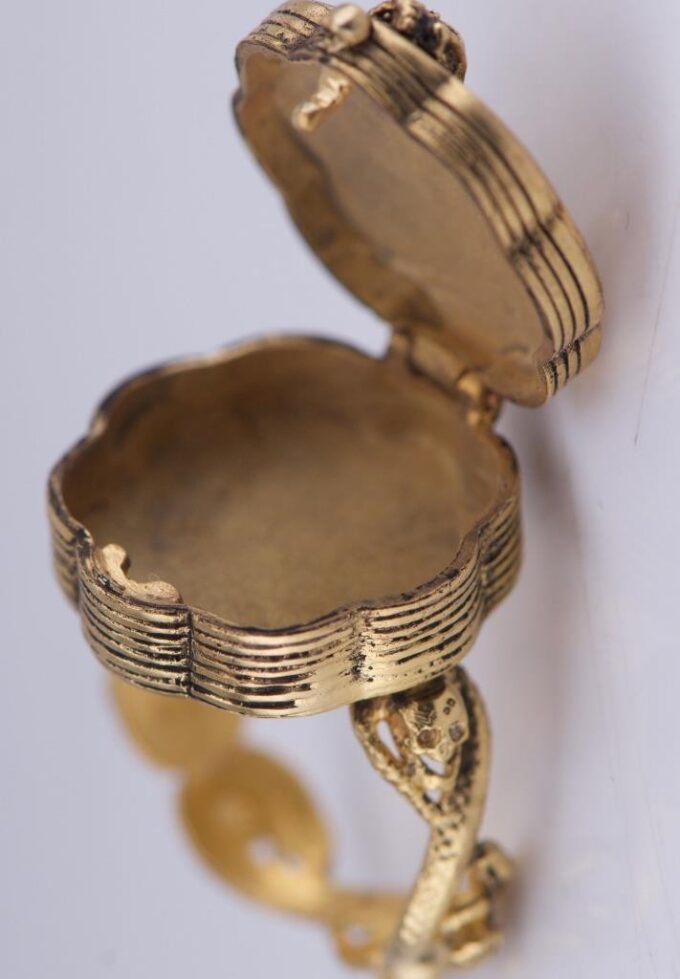Antique Victorian 18K Gilt Silver Memento Mori Skull Poison Ring ...