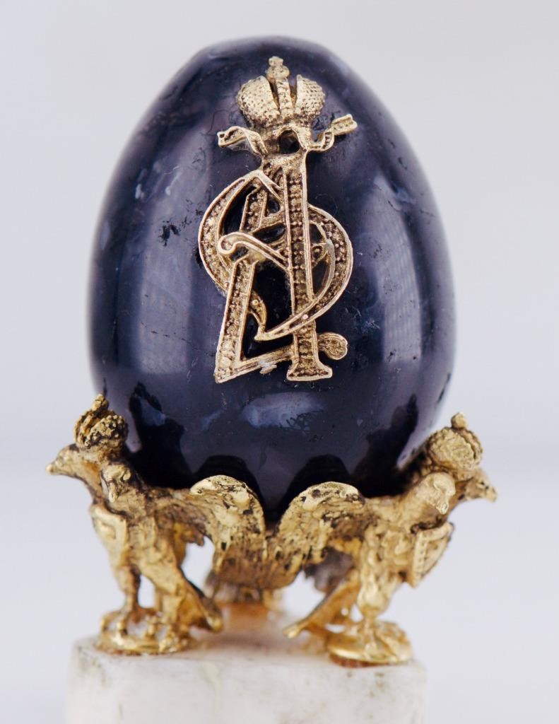Antique Imperial Faberge Carved Jasper Gilt Silver Easter Egg Empress Alexandra