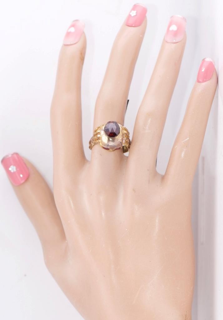 Antique Victorian Memento Mori Skull Ring – 18K Gilt Silver Vermeil with Garnets