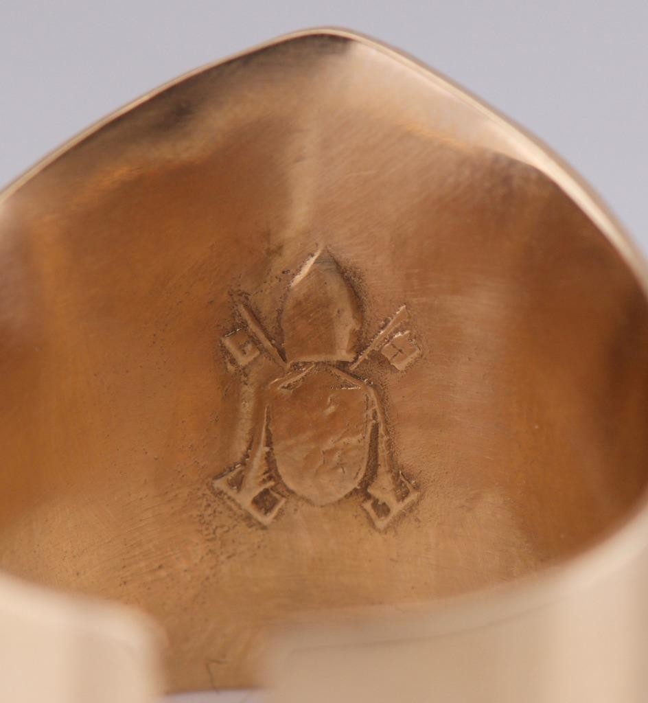 Important Historical 18k Gold Bishop's Ring Awarded by Pope Paul VI c.1965 RARE