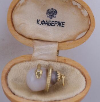 Antique FABERGE Agate & Vermeil Snake Egg Pendant - Original Presentation Box