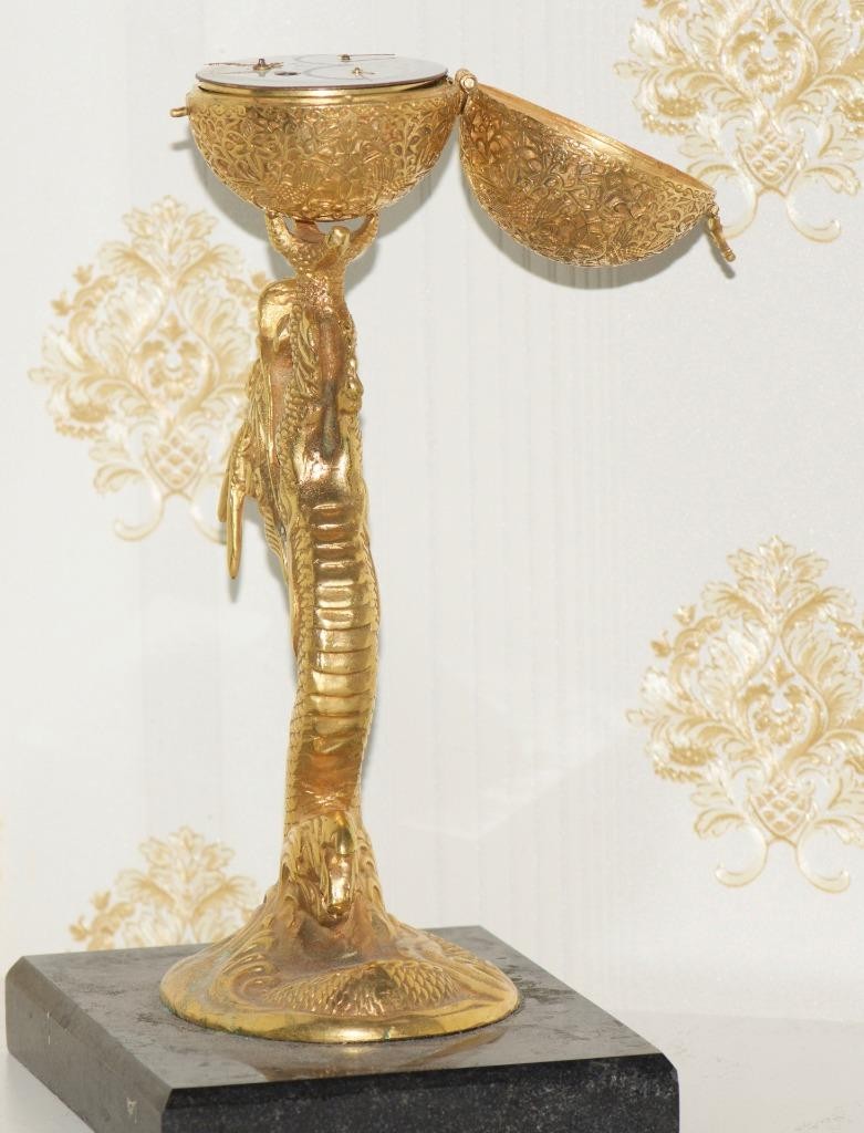 MUSEUM QUALITY c.1790 French 18k Ormolu Dragon Verge Fusee Calendar Desk Clock