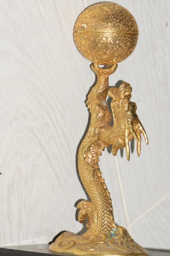 MUSEUM QUALITY c.1790 French 18k Ormolu Dragon Verge Fusee Calendar Desk Clock